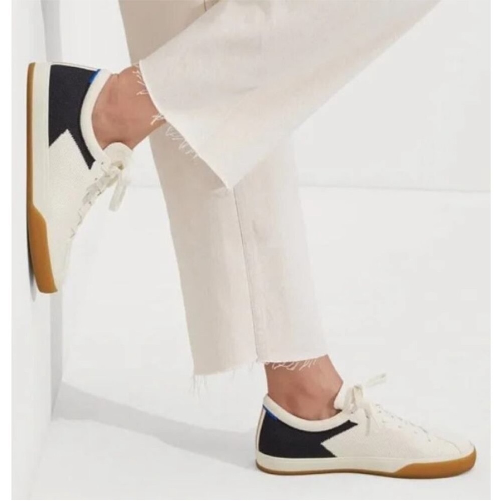 Rothy’s “The Lace Up Sneaker” in Blonde, size 8